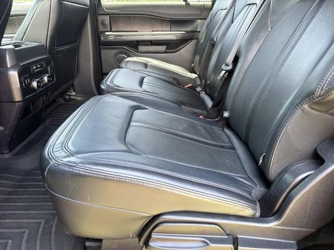 Used 2019 Ford Expedition Max Limited RWD image 20