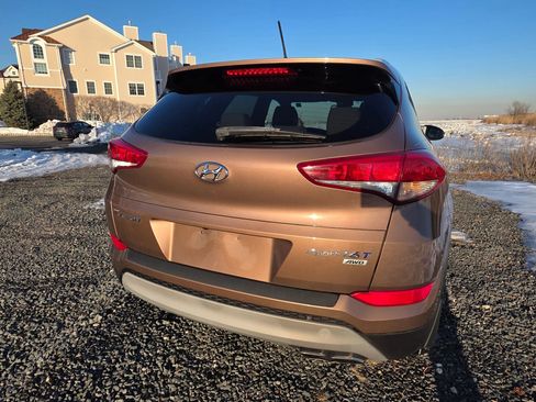 Used 2017 Hyundai Tucson Sport w/ Cargo Package image 5