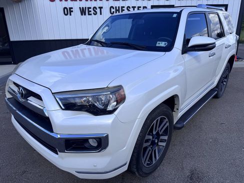 Used 2014 Toyota 4Runner Limited AWD/4WD image 2