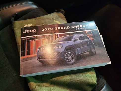 Used 2020 Jeep Grand Cherokee Altitude image 68