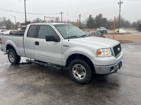 Used 2006 Ford F150 XLT AWD/4WD image 3
