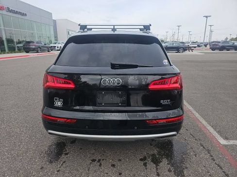 Used 2018 Audi Q5 2.0T Premium Plus w/ Premium Plus Package AWD/4WD image 5