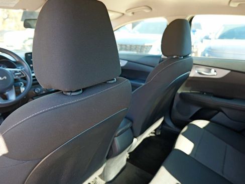 Certified 2024 Kia Forte LXS image 23