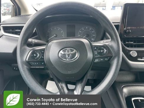 Used 2023 Toyota Corolla LE image 22