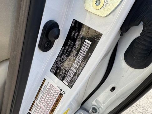 Used 2019 Lexus GX 460 Premium w/ Premium Package image 17