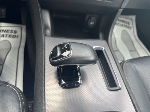 Used 2012 Dodge Charger SXT Plus image 31