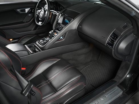 Used 2015 Jaguar F-TYPE S RWD image 45