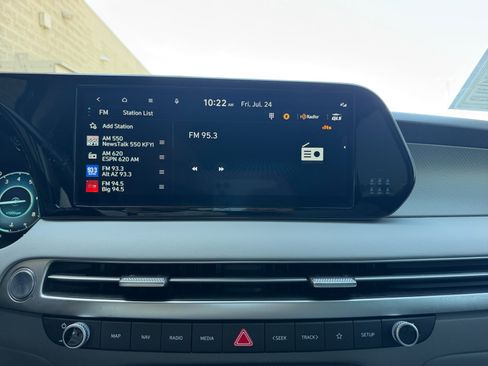 Used 2024 Hyundai Palisade SEL FWD image 12