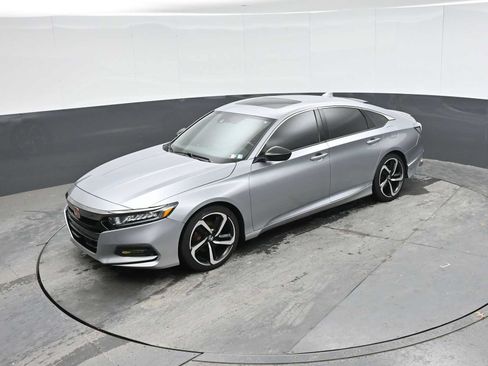 Used 2020 Honda Accord Sport image 15