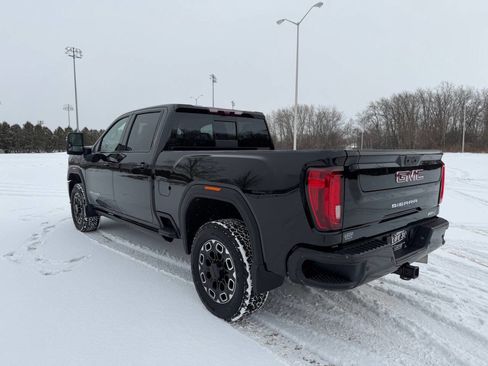 Used 2021 GMC Sierra 3500 AT4 w/ AT4 Premium Plus Package image 5