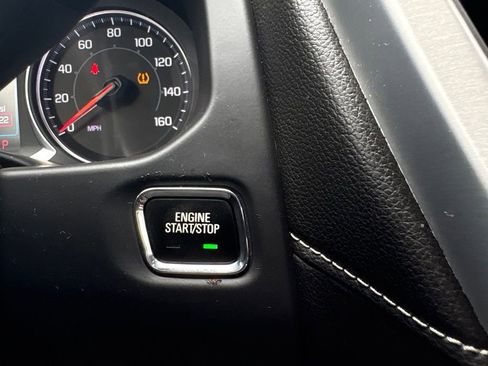 Used 2023 GMC Acadia SLE w/ Driver Convenience Package FWD image 20