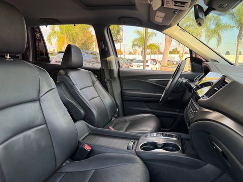Used 2022 Honda Pilot Special Edition image 21