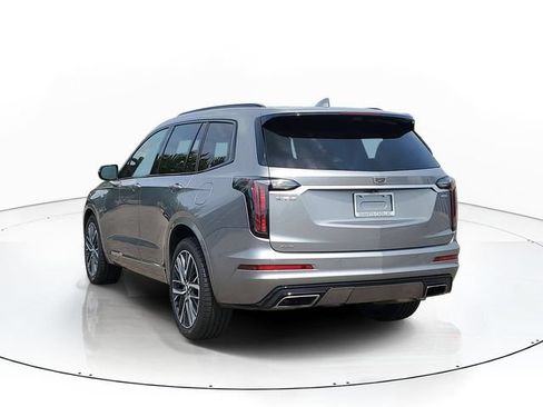 Certified 2024 Cadillac XT6 Sport w/ Technology Package AWD/4WD image 4