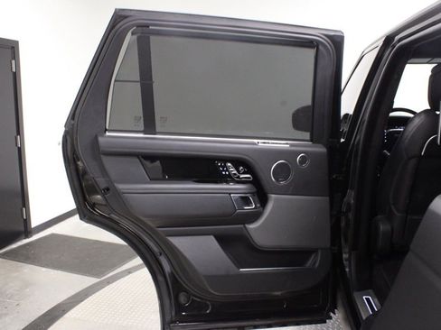 Used 2019 Land Rover Range Rover Long Wheelbase Autobiography image 33