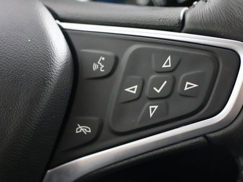 Used 2022 Chevrolet Equinox LT image 12