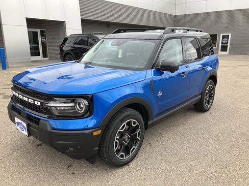 New 2026 Ford Bronco Sport Outer Banks AWD/4WD image 2