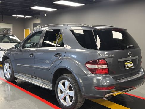 Used 2011 Mercedes-Benz ML 350 2WD image 4