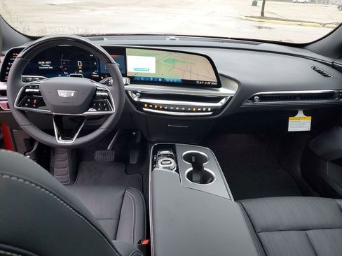 New 2025 Cadillac Lyriq Sport image 21