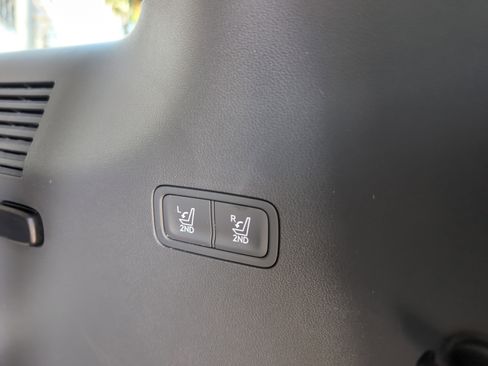 Used 2024 Hyundai Santa Fe SEL image 31