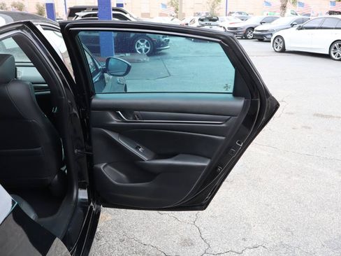 Used 2021 Honda Accord Sport image 11