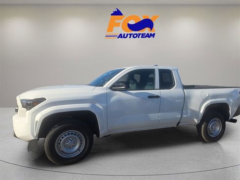New 2026 Toyota Tacoma SR image 2