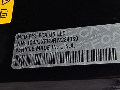 Used 2024 Jeep Wrangler Unlimited Rubicon image 23