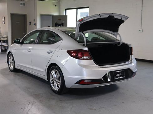 Used 2019 Hyundai Elantra SEL FWD image 6