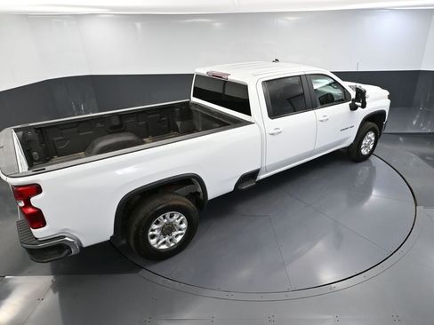 Used 2023 Chevrolet Silverado 2500 LT AWD/4WD image 56