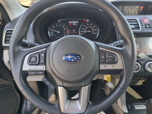 Used 2017 Subaru Forester 2.5i Premium image 29