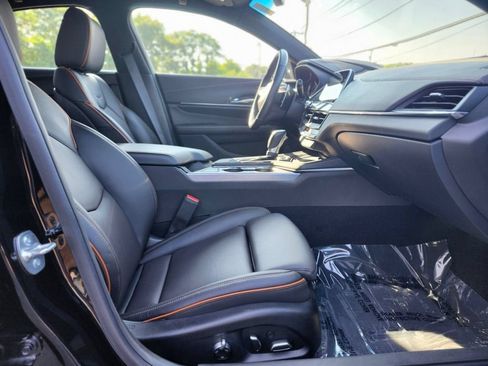 Certified 2025 Cadillac CT4 Sport w/ Climate Package AWD/4WD image 9
