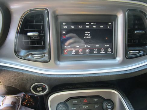Used 2022 Dodge Challenger R/T RWD image 18
