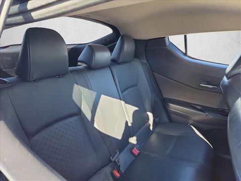 Used 2021 Toyota C-HR Limited image 15