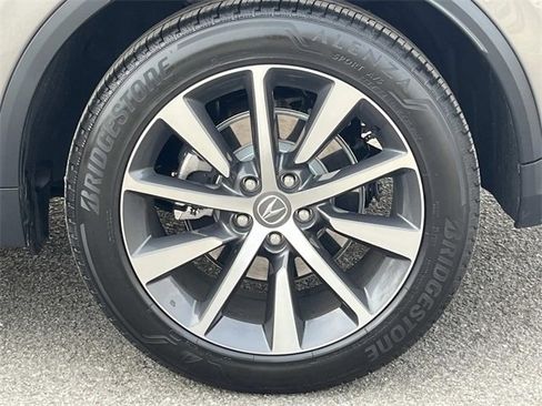 Used 2026 Acura MDX w/ Technology Package image 11