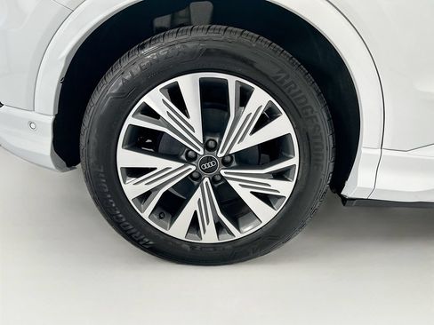 Certified 2023 Audi Q4 e-tron Premium Plus w/ Premium Plus RWD image 32