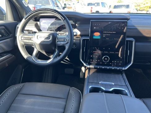 Used 2026 GMC Acadia Denali Ultimate image 10