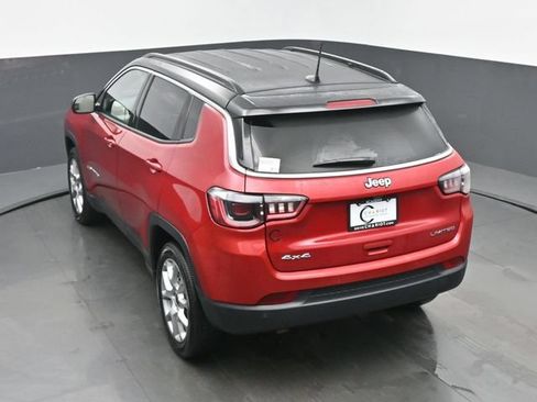 Used 2025 Jeep Compass Limited AWD/4WD image 41