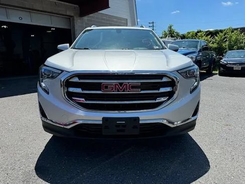 Used 2019 GMC Terrain SLT w/ Preferred Package AWD/4WD image 5
