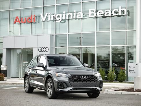 Used 2025 Audi Q5 Premium Plus w/ Premium Plus AWD/4WD image 1