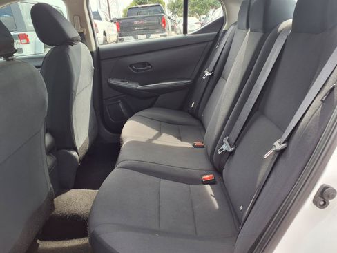 Used 2024 Nissan Sentra S FWD image 18