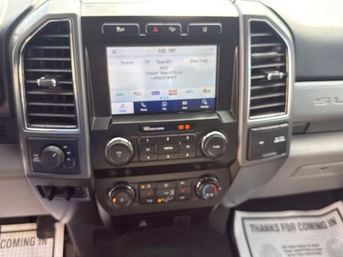Used 2020 Ford F250 XLT w/ XLT Premium Package AWD/4WD image 24