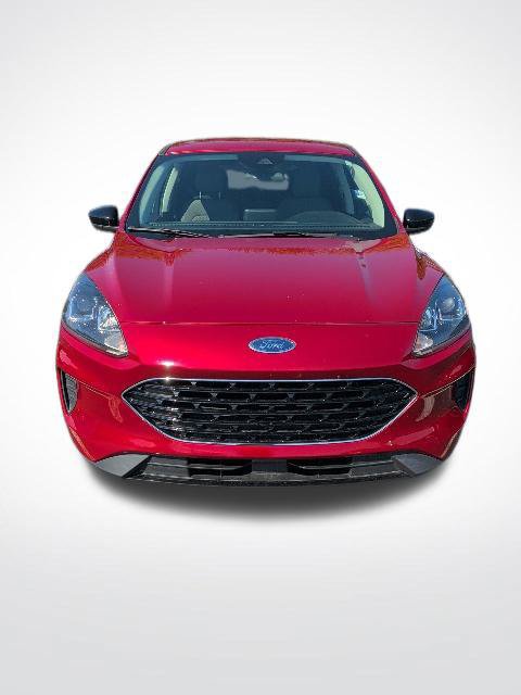 Used 2021 Ford Escape SE w/ SE Sport Appearance Package FWD image 2