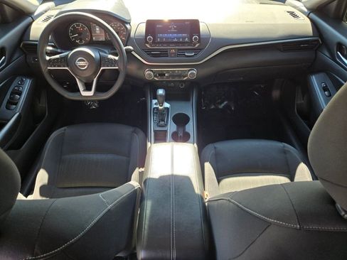 Used 2022 Nissan Altima 2.5 S image 15