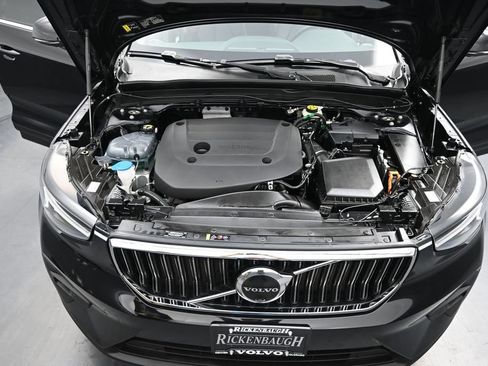 Used 2024 Volvo XC40 B5 Ultimate w/ Protection Package Premier AWD/4WD image 22