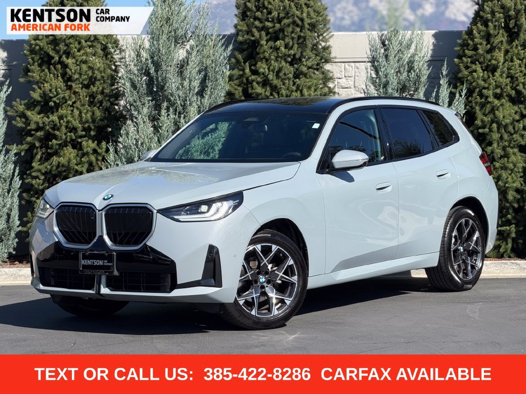 Used 2025 BMW X3 xDrive30i AWD/4WD image 1