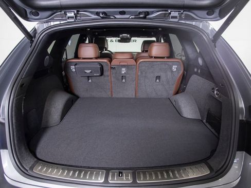 Used 2025 Genesis GV80 3.5T Prestige image 11