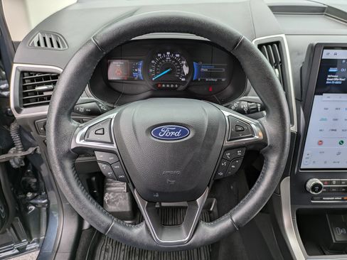 Used 2023 Ford Edge SEL w/ Sport Appearance Package AWD/4WD image 9
