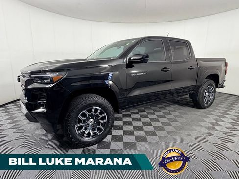 Used 2025 Chevrolet Colorado Z71 w/ Technology Package AWD/4WD image 1