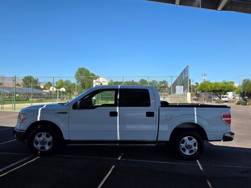 Used 2014 Ford F150 XLT w/ Equipment Group 301A Mid RWD image 2