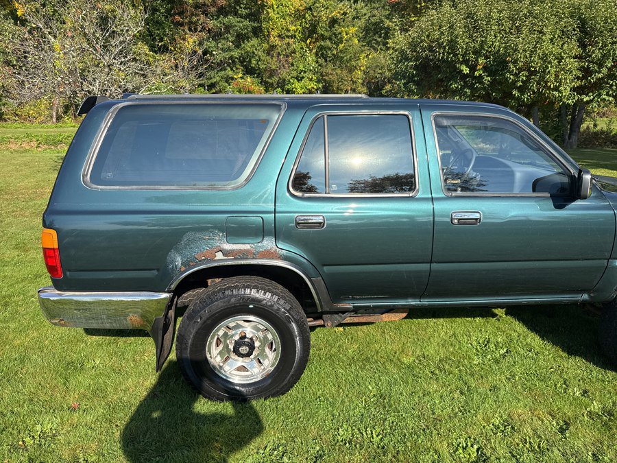 Used 1994 Toyota 4Runner SR5 AWD/4WD image 36