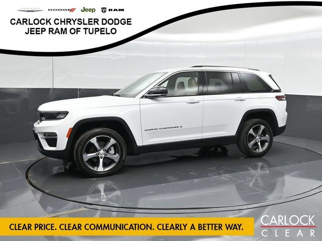 Used 2023 Jeep Grand Cherokee Limited AWD/4WD image 1